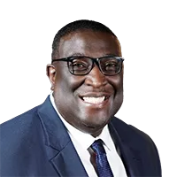 AUTHOR Victor Taylor Headshot 2023