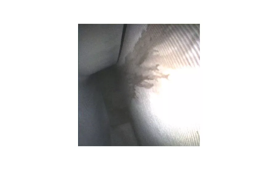 Light washout – Point the camera and LEDs away from the sidewall and down.