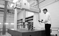 CMM-controlled green laser line scanner