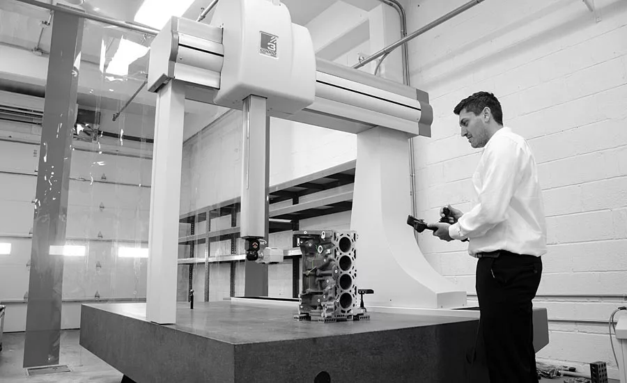 CMM-controlled green laser line scanner