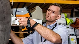 03 QM 1123 NDT Feature PMI Part 1 handheld XRF analyzer