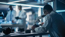 Vision & Sensors Lenses: Microscope in Lab
