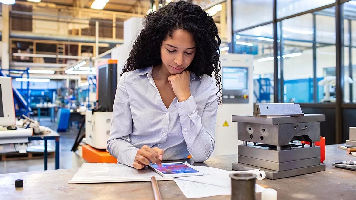 woman working on her ipad