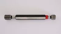 The image shows a go/no-go thread plug gauge, a precision tool used for quality control of internal threads. The image shows a go/no-go thread plug gauge, a precision tool used for quality control of internal threads.