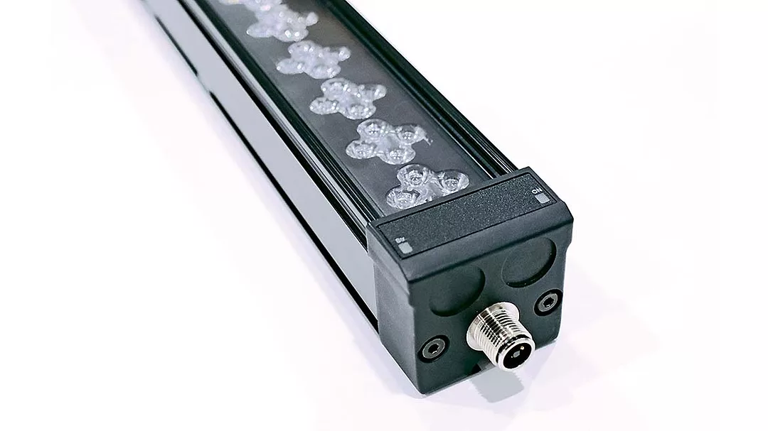 The image displays a TPL Vision HPS Bar Light, a high-power industrial LED lighting solution designed for machine vision and high-speed inspection applications.