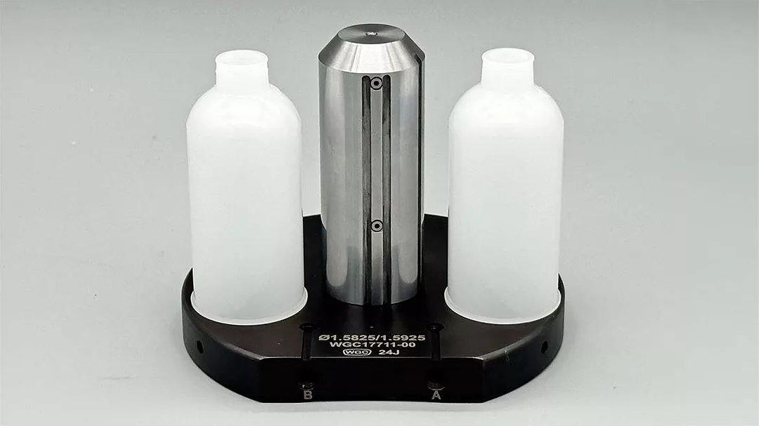 centrifuge rotor adapter