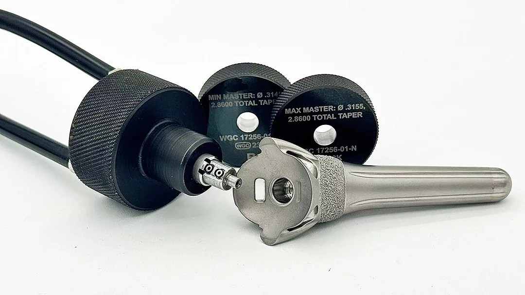 Zimmer Biomet Persona IQ® Smart Knee Implant