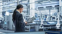 This image depicts a manufacturing and production training course focused on smart technology investments. This image depicts a manufacturing and production training course focused on smart technology investments.